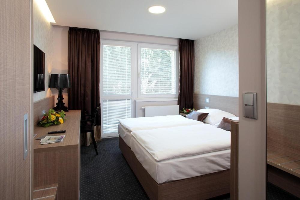 Hotel Jezerka Seč Pokój zdjęcie