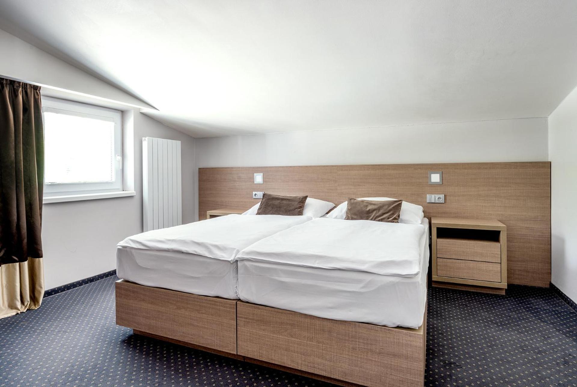 Hotel Jezerka Seč Zewnętrze zdjęcie