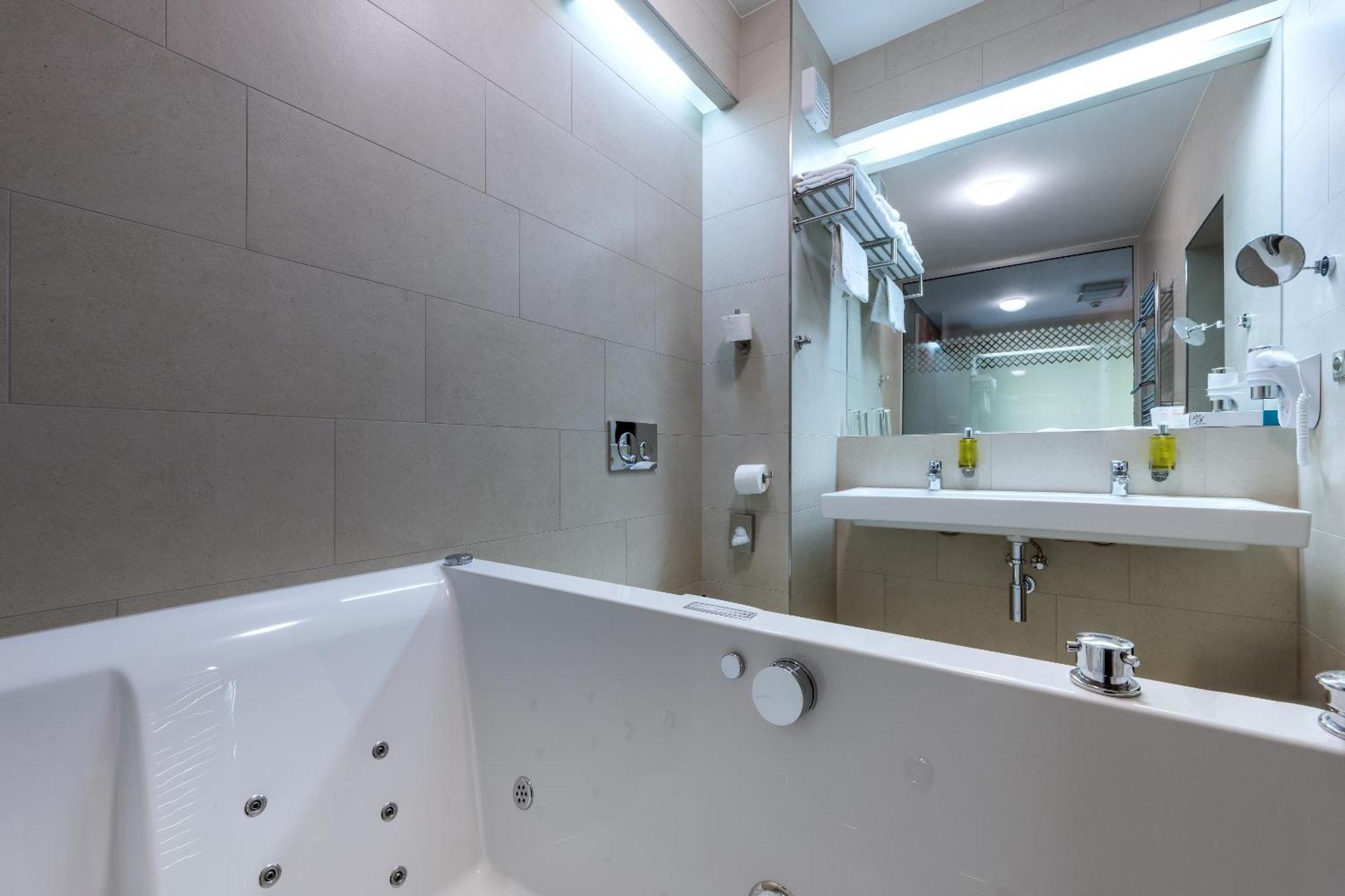 Hotel Jezerka Seč Zewnętrze zdjęcie