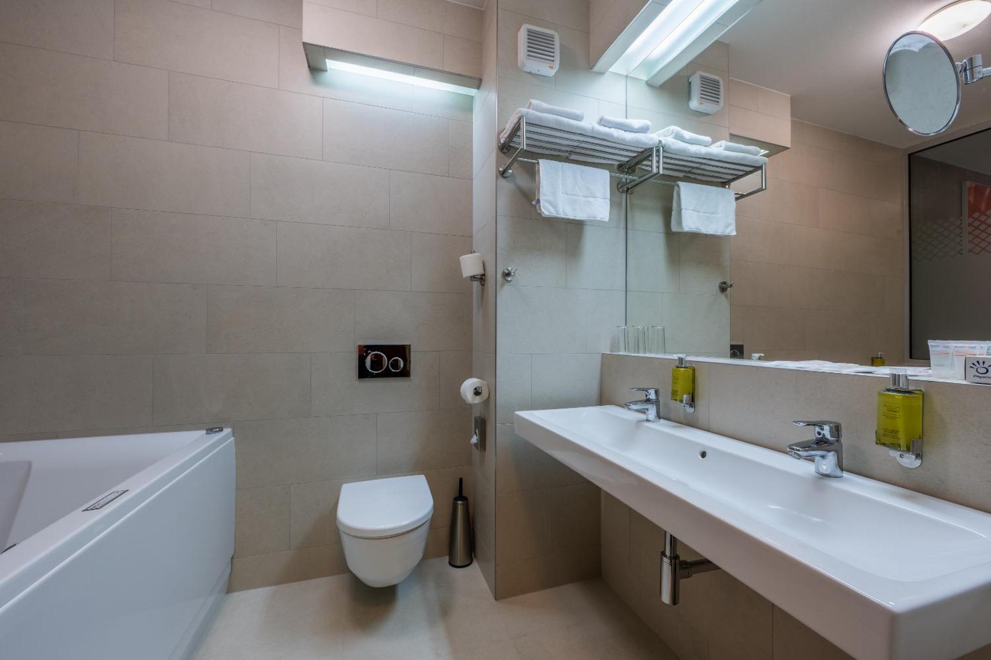 Hotel Jezerka Seč Zewnętrze zdjęcie