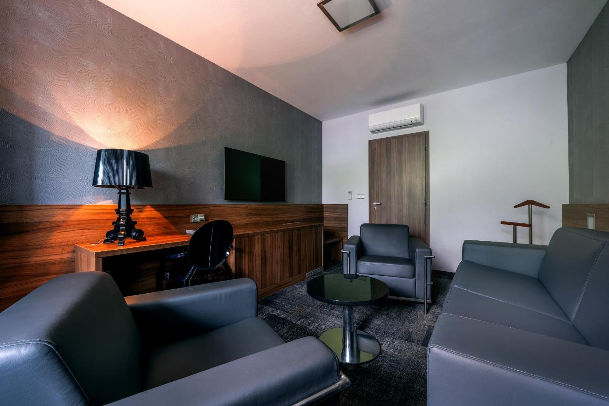 Hotel Jezerka Seč Zewnętrze zdjęcie